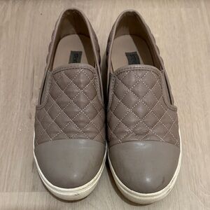 Steve Madden Zaander Quilted Brown Slip-On Sneakers